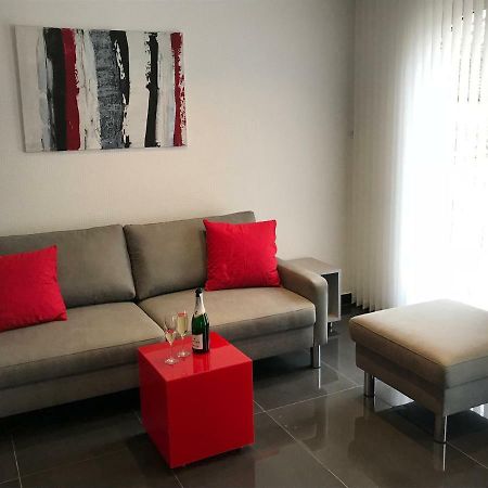 Luxus-Appartement Im Herzen Der Stadt 바트크로이즈나흐 외부 사진