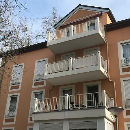 Luxus-Appartement Im Herzen Der Stadt 바트크로이즈나흐 외부 사진